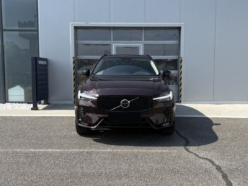 Volvo XC60 II 2026 VOLVO XC60 B5 AWD Plus Dark Suv 2.0 (264KM) 2026, zdjęcie 4