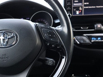 Toyota C-HR I Crossover Facelifting 1.8 Hybrid 122KM 2021 Toyota C-HR 1.8 Hybrid, Salon Polska, Automat, zdjęcie 16