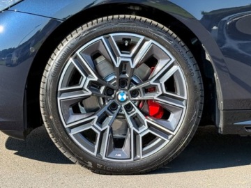 BMW Seria 5 G90-91 2025 Touring 540d xDrive Sport Combi 3.0 (303KM) 2025, zdjęcie 16