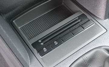 Volkswagen Touran II 1.6 TDI 105KM 2014 Volkswagen Touran Bezwypadkowy - Serwis - OPLACONY - Bez Korozji 1.6 105KM, zdjęcie 28