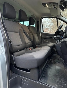 Renault Trafic III Combi 2.0 dCi  110KM 2023 Renault Trafic 2.0 L2H1 HD Extra (bryg.), zdjęcie 4