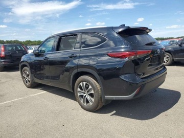 Toyota Highlander III 2022 Toyota Highlander Xle 2022 3.5l 3.5 Benzyna 295KM, zdjęcie 1