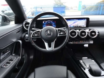 Mercedes CLA C118/X118 Shooting Brake 2.0 200d 150KM 2022 Mercedes-Benz CLA Progressiwe Navi Full Led Skora Alu 18 Kamera 2022 2.0, zdjęcie 13