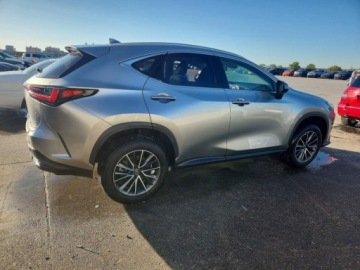 Lexus NX II 2022 Lexus NX 2022r., Base, 2.5L, od ubezpieczalni 2.5 Benzyna 206KM, zdjęcie 1