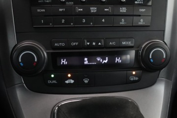 Honda CR-V III SUV 2.2 i-CDTi 140KM 2009 Honda CR-V 2.2 i-CTDi, 4X4, Klima, Klimatronic, zdjęcie 15