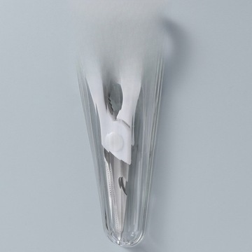 ВЫСОКИЙ ЯЩИК ДЛЯ ХРАНЕНИЯ НОЖНИЦ С ПОДСТАВКОЙ ДЛЯ НОЖНИЦ