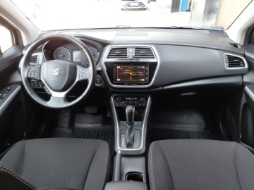 Suzuki SX4 II S-cross Facelifting 1.4 BOOSTERJET 48V SHVS 129KM 2021 Suzuki SX4 S-Cross 1.4 SHVS Premium Suzuki SX4 S-C, zdjęcie 10
