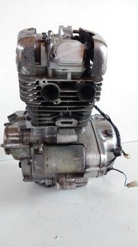 SUZUKI MARAUDER 250 silnik