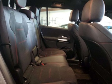 Mercedes GLB 2022 Mercedes-Benz GLB AMG 35 4Matic 2022 2.0l 2.0 Benzyna 302KM, zdjęcie 11