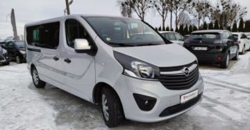 Opel Vivaro B Kombi Extra Long H1 2,9t 1.6 BiTurbo 125KM 2016 Opel Vivaro 1.6D 125KM L2H1 Klima Navi Temp Nawiewy Na tyl Kamera 157Tys G, zdjęcie 1