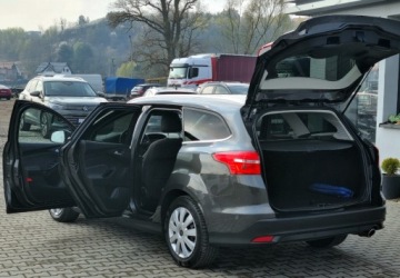 Ford Focus III Kombi Facelifting 1.5 EcoBoost 150KM 2018 Ford Focus 1,5 Benzyna 150KM Xenon Navi Kamera Led Serwis 1.5 Benzyna, zdjęcie 25