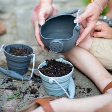 Силиконовое ведро с мудрецом Scrunch Spula