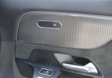 Mercedes EQA SUV 250 190KM 2023 Mercedes-Benz EQA Elektryk Elektryczny 190KM, zdjęcie 8