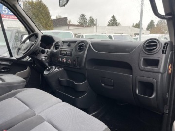 Renault Master IV Furgon FWD 2.3 dCi 170KM 2018 Renault Master 2.3 DCI-170 9-os! Automat! NAVI Klima Nawiewy Tył Serwis ASO, zdjęcie 6