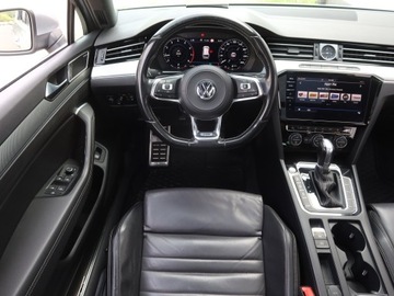 Volkswagen Passat B8 Variant 2.0 TSI BlueMotion Technology 220KM 2017 VW Passat 2.0 TSI, Salon Polska, Automat, Skóra, zdjęcie 18