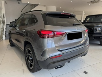 Mercedes GLA II Off-roader Facelifting 1.3 200 163KM 2024 MERCEDES-BENZ GLA 200 AMG Line Suv 1.3 (163KM) 2024, zdjęcie 3