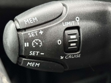 Peugeot 3008 II Crossover 1.6 THP 165KM 2018 Peugeot 3008 virtual cockpit kamera cofania czujniki parkowania tempom, zdjęcie 22