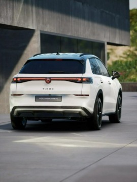 Volkswagen T-Roc I SUV Facelifting 1.5 TSI ACT 150KM 2026 Volkswagen T-Roc Style 1.5 eTSI 150 KM DSG Zamów, zdjęcie 10