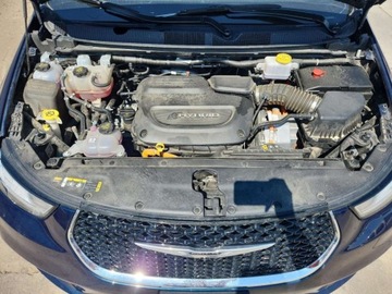 Chrysler Pacifica II 2023 Chrysler Pacifica Hybrid Limited 2023 3.6l 3.6 Hybryda 260KM, zdjęcie 6