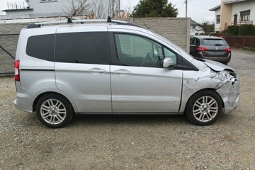 Ford Tourneo Courier I Mikrovan Facelifting 1.0 EcoBoost 100KM 2019 Ford Tourneo Courier, zdjęcie 3