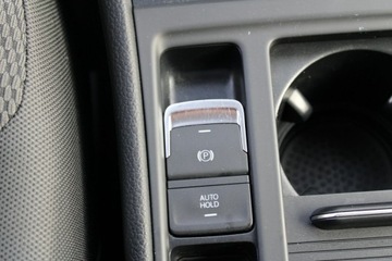 Volkswagen Golf VII Variant Facelifting 1.6 TDI-CR DPF BMT 115KM 2019 Volkswagen Golf Comfortline Gwarancja, zdjęcie 25