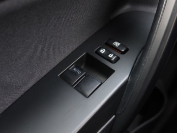 Toyota Auris II Touring Sports Facelifting 1.6 Valvematic 132KM 2018 Toyota Auris 1.6 Valvematic, Salon Polska, zdjęcie 14