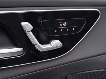 Mercedes GLC C254/X254 Coupe 2.0 220d 197KM 2025 GLC Coupe 220 d 4-Matic AMG Line 2.0 (197KM) 2025, zdjęcie 13