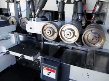 Четырехсторонний строгальный станок Leadermac Platinum 723 7/24