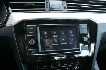 Volkswagen Passat B8 Variant Facelifting 1.5 TSI EVO 150KM 2022 Volkswagen Passat ELEGANCE 1.5 TSI 150KM Salon Polska Serwis ASO FV 23%, zdjęcie 26