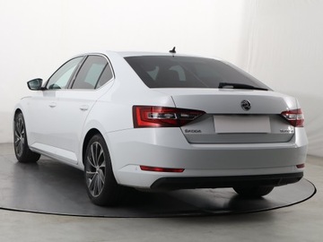 Skoda Superb III Liftback 2.0 TSI 220KM 2016 Skoda Superb 2.0 TSI, Salon Polska, Serwis ASO, zdjęcie 3