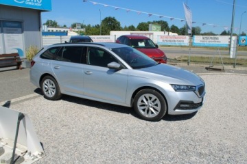 Skoda Octavia IV Kombi 2.0 TDI 115KM 2023 Škoda Octavia Skoda Octavia AMBITION F-vat Salon, zdjęcie 4