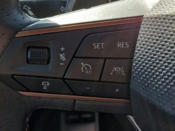 Cupra Leon II Hatchback 2.0 TSI 245KM 2023 Cupra Leon VZ245KMACCKeylessMartwe poleBeatsAudioModel 2023 2.0 245KM, zdjęcie 12
