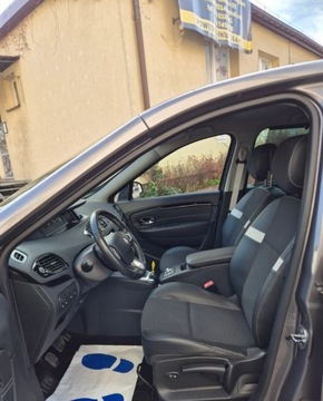 Renault Scenic III Van Facelifting 1.6 16v 110KM 2012 Renault Scenic 1.2 BOSE Zarejestrowany Ekonomiczny 1.2 Benzyna 110KM, zdjęcie 12