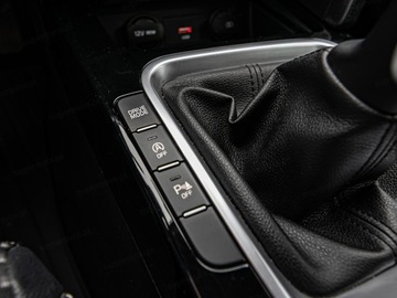 Kia Ceed III Kombi 1.6 CRDi 136KM 2021 KIA Cee&#039;d 1.6 CRDi SCR L Combi 136KM 2021, zdjęcie 20