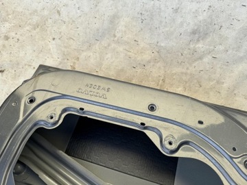 DVEŘE LEVÉ ZADNÍ VOLVO V50 04-