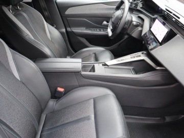 Peugeot 308 III SW 1.2 PureTech 130KM 2023 Peugeot 308 1.2 e-THP, Salon Polska, zdjęcie 8