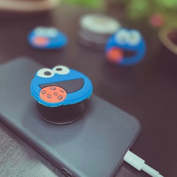 Podstawka, uchwyt na telefon - COOKIE MONSTER