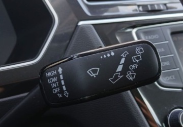 Volkswagen Tiguan I SUV Facelifting 2.0 TDI BlueMotion Technology 150KM 2016 Volkswagen Tiguan Tiguan Highline 4x4 Vat Marza Salon PL 2.0, zdjęcie 30