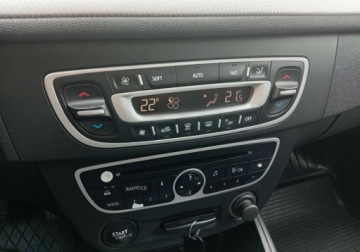 Renault Megane III Hatchback 1.6 16v 110KM 2008 Renault Megane Zarejestrowany - ubezpieczony - benzyna 1.6 Benzyna 110KM, zdjęcie 25