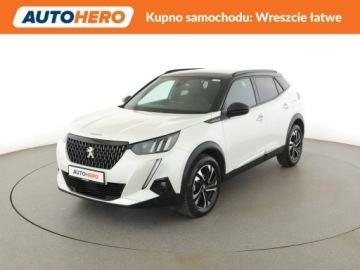 Peugeot 2008 I SUV Facelifting 1.2 PureTech 130KM 2019 Peugeot 2008 full LED półskóra virtual cocpit