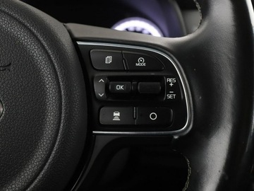 Kia Niro I Crossover 1.6 GDi Hybrid 141KM 2017 Kia Niro hybryda półskóra navi kamera, zdjęcie 30