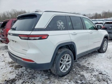 Jeep Grand Cherokee V 2024 Jeep Grand Cherokee Laredo 2024 3.6 Benzyna 293KM, zdjęcie 3