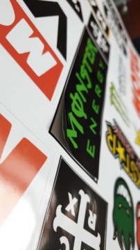 Бомба-наклейка STICKERBOMB 100/50см!!!