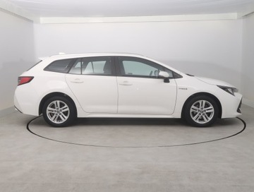 Toyota Corolla XII TS Kombi 1.8 Hybrid 122KM 2020 Toyota Corolla 1.8 Hybrid, Salon Polska, zdjęcie 5