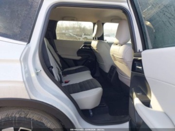 Mitsubishi Outlander IV 2025 Mitsubishi Outlander SE 2.5 S-Awc 2025 2.5 Benzyna 181KM, zdjęcie 12