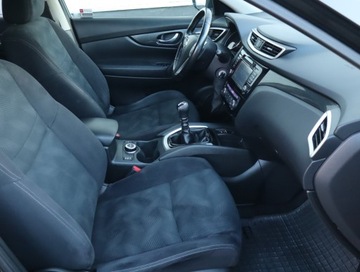 Nissan X-Trail III Terenowy dCi 130KM 2015 Nissan X-Trail 1.6 dCi, Salon Polska, 4X4, Navi, zdjęcie 8