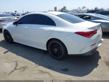 Mercedes CLA C118/X118 2020 Mercedes-Benz CLA 2020 Mercedes-Benz CLA CLA 250 Coupe 2.0 Benzyna 221KM, zdjęcie 2