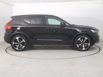 Volvo XC40 Crossover 2.0 D4 190KM 2018 Volvo XC40 D4 AWD, Salon Polska, Serwis ASO, zdjęcie 5