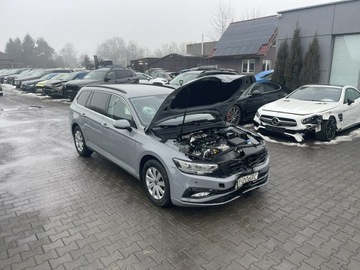 Volkswagen Passat B8 Variant Facelifting 2.0 TDI SCR 150KM 2023 Volkswagen Passat Variant Automat Kamera, zdjęcie 4