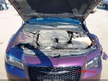 Chrysler 300C II 2021 Chrysler 300 2021 r., 3,6L TOURING L AWD 3.6 Benzyna 292KM, zdjęcie 8